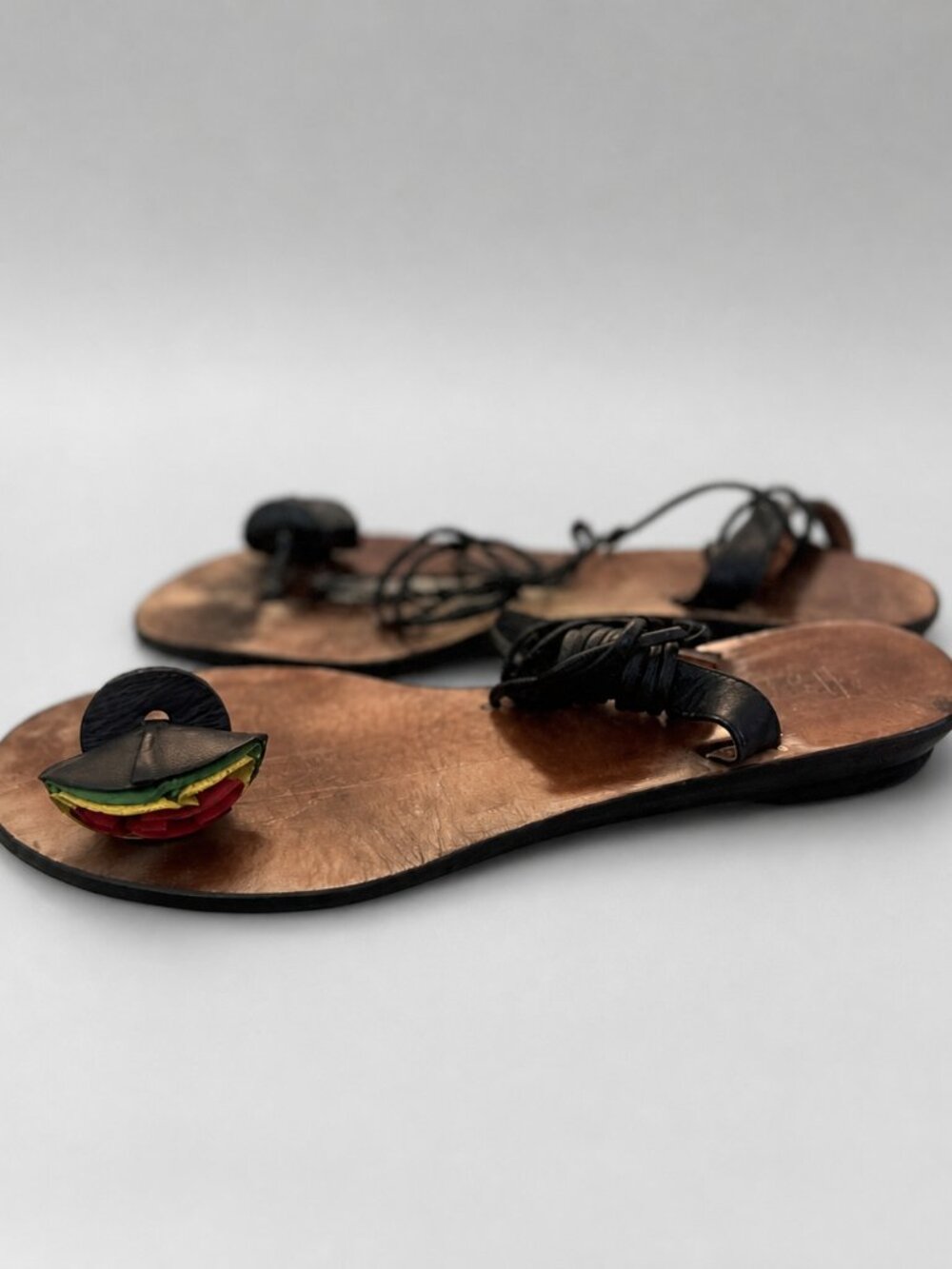 Rare Bridget Sandals Jamaica "Buther" Strappy Lace Up Flat Sandals Size 9.5